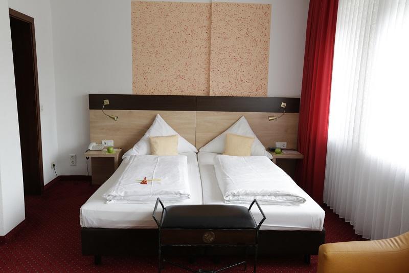 Hotel Cascade Superior Дюссельдорф Экстерьер фото